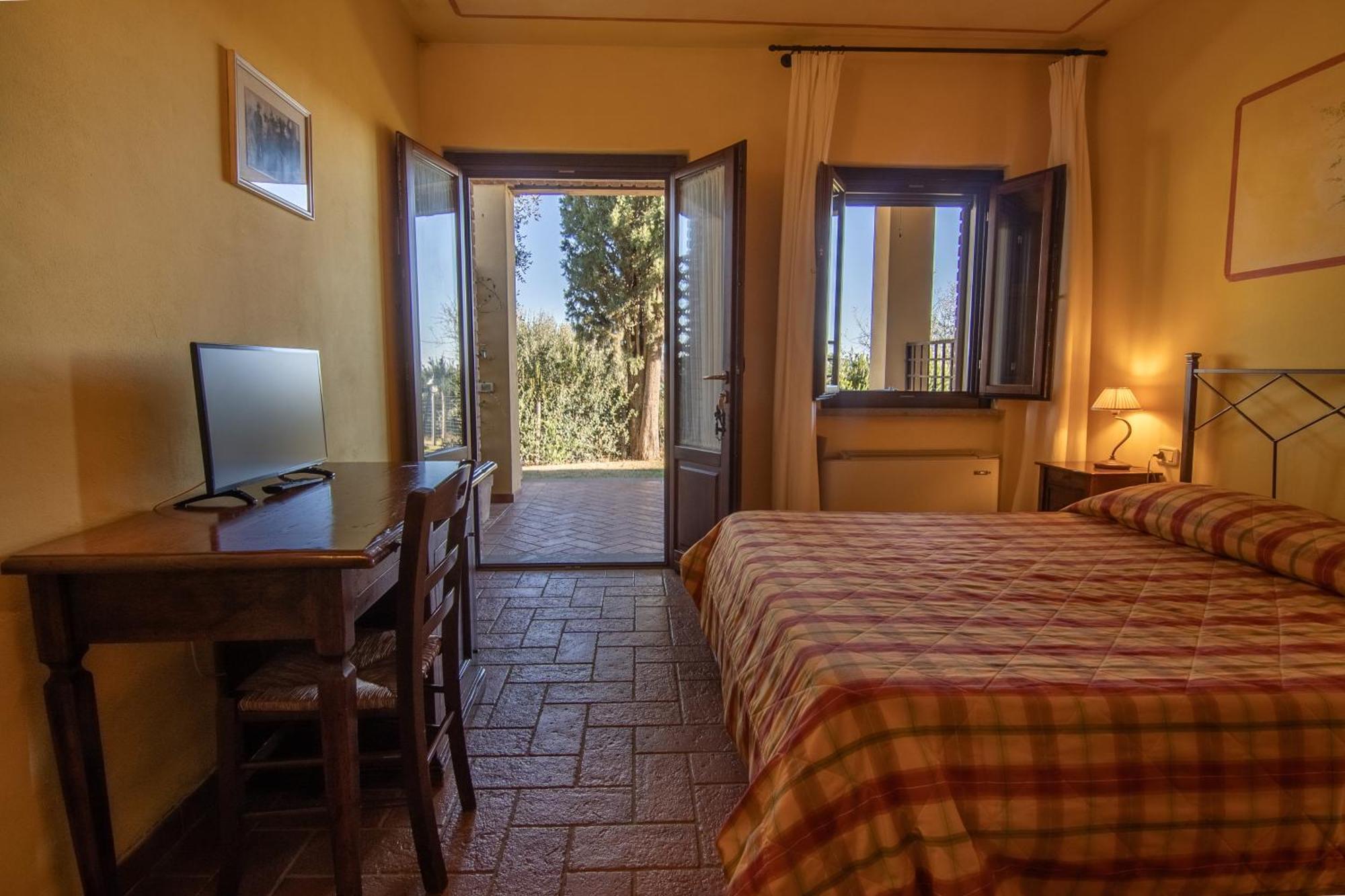 Agriturismo Buratta فونتيبلاندا المظهر الخارجي الصورة